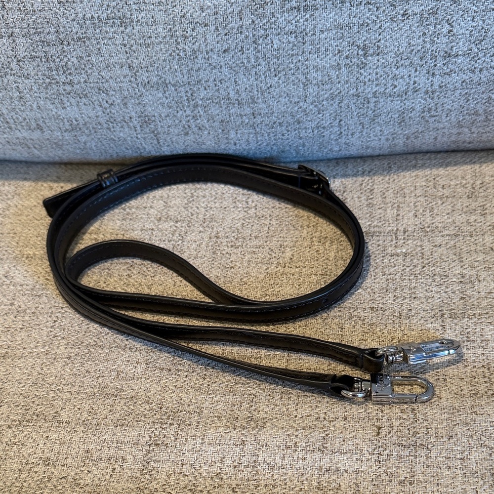 STAUD Black Bag Strap used